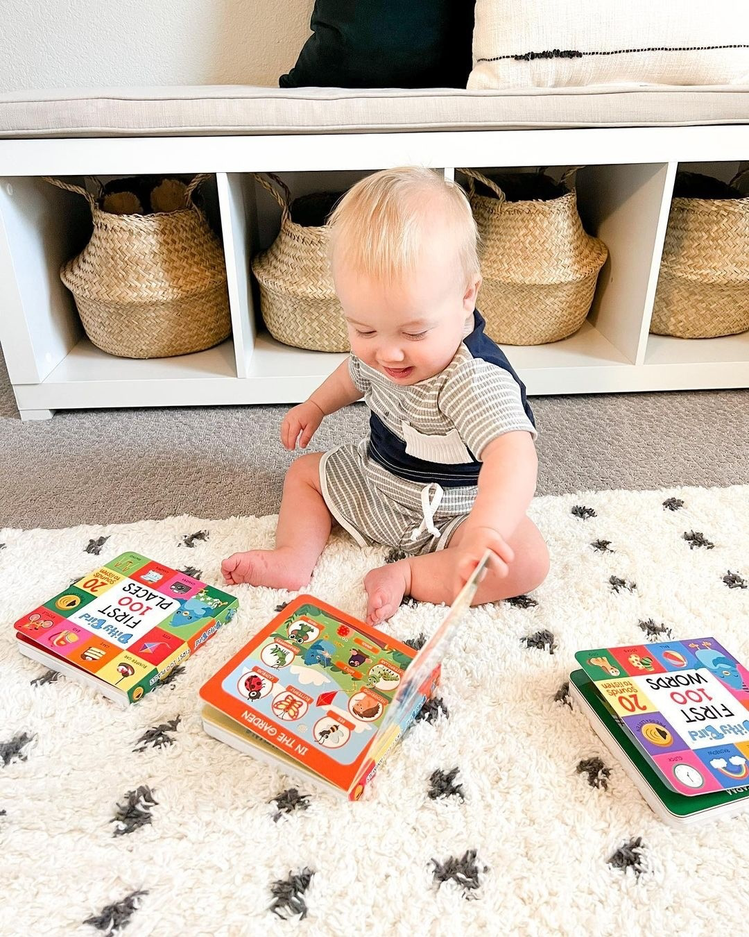 First 100 Words | Ditty Bird Baby book-Award Family Choice