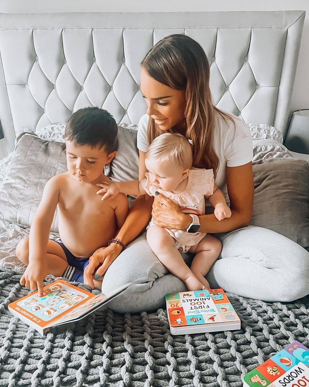 First 100 Words | Ditty Bird Baby book-Award Family Choice