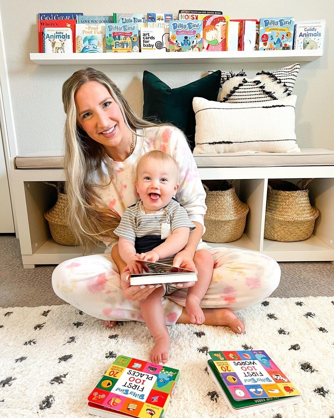 First 100 Words | Ditty Bird Baby book-Award Family Choice